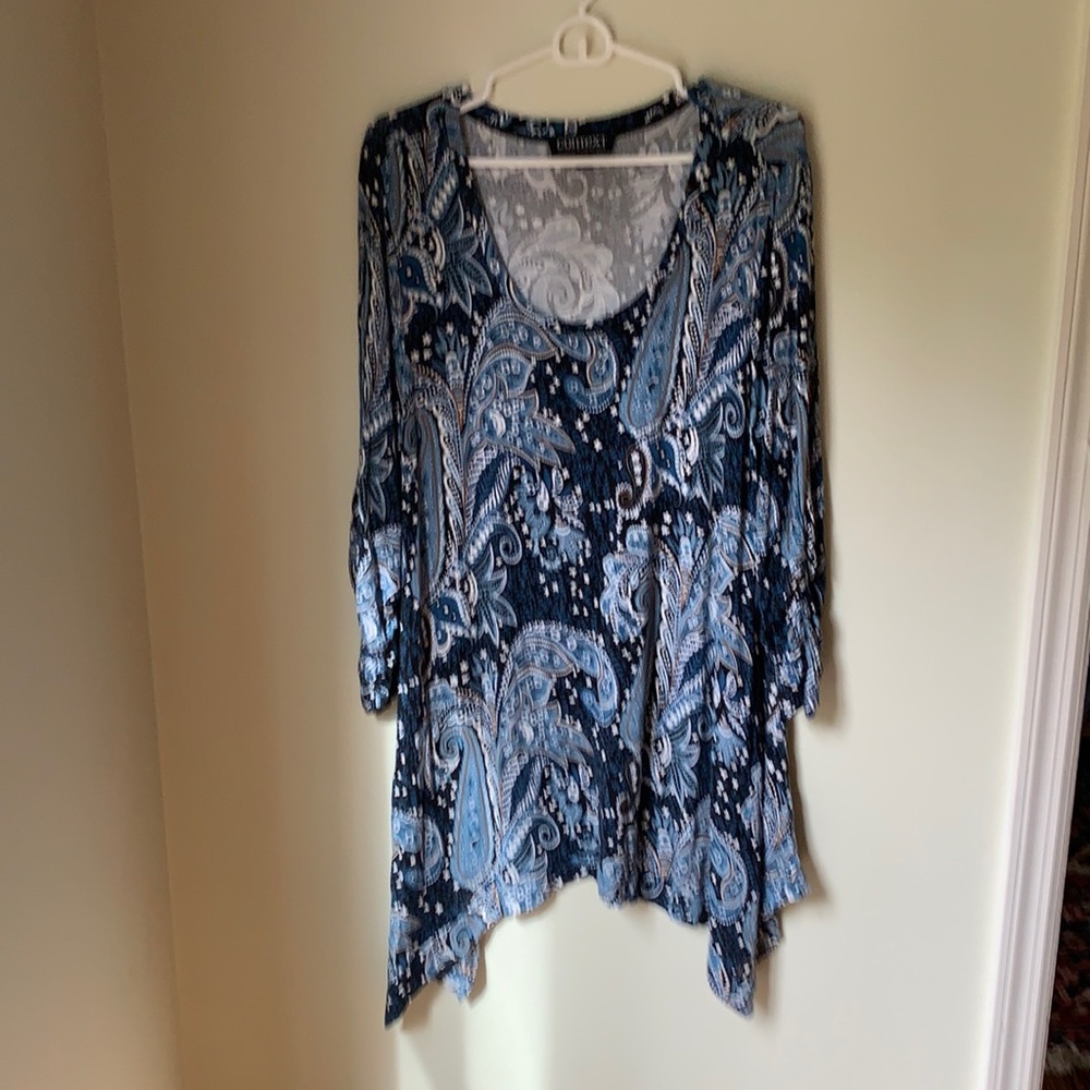 Tunic with hankerchief hem XL